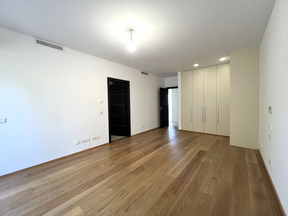 5 bedroom Townhouses for sale in Sierra Blanca – R4407997 5 bedroom Townhouses for sale in Sierra Blanca – R4407997