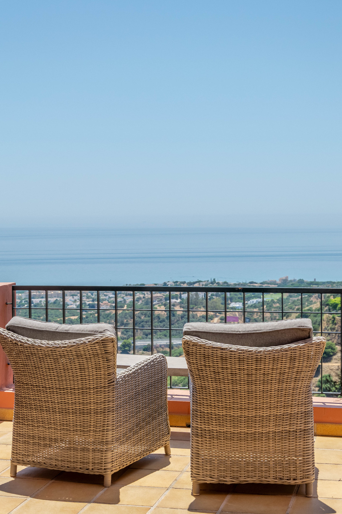 4 bedroom Apartments for sale in Calahonda – R5432557 4 bedroom Apartments for sale in Calahonda – R5432557