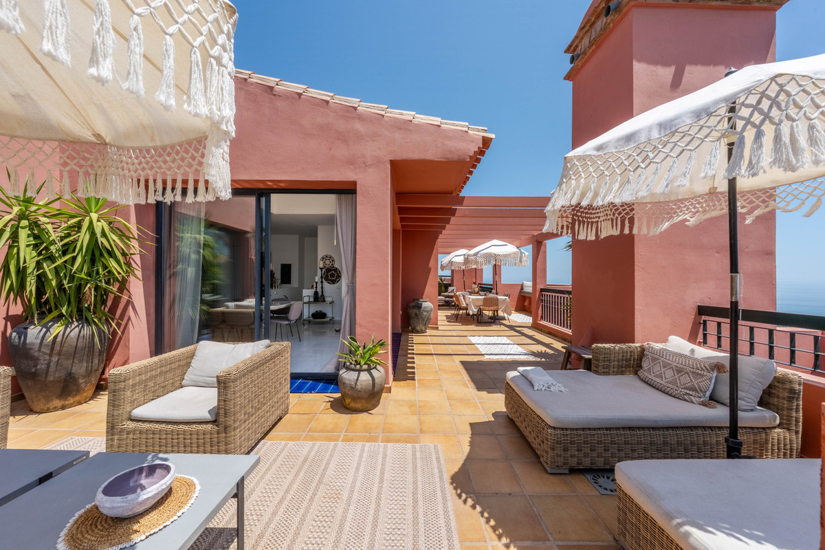 4 bedroom Apartments for sale in Calahonda – R5432557 4 bedroom Apartments for sale in Calahonda – R5432557