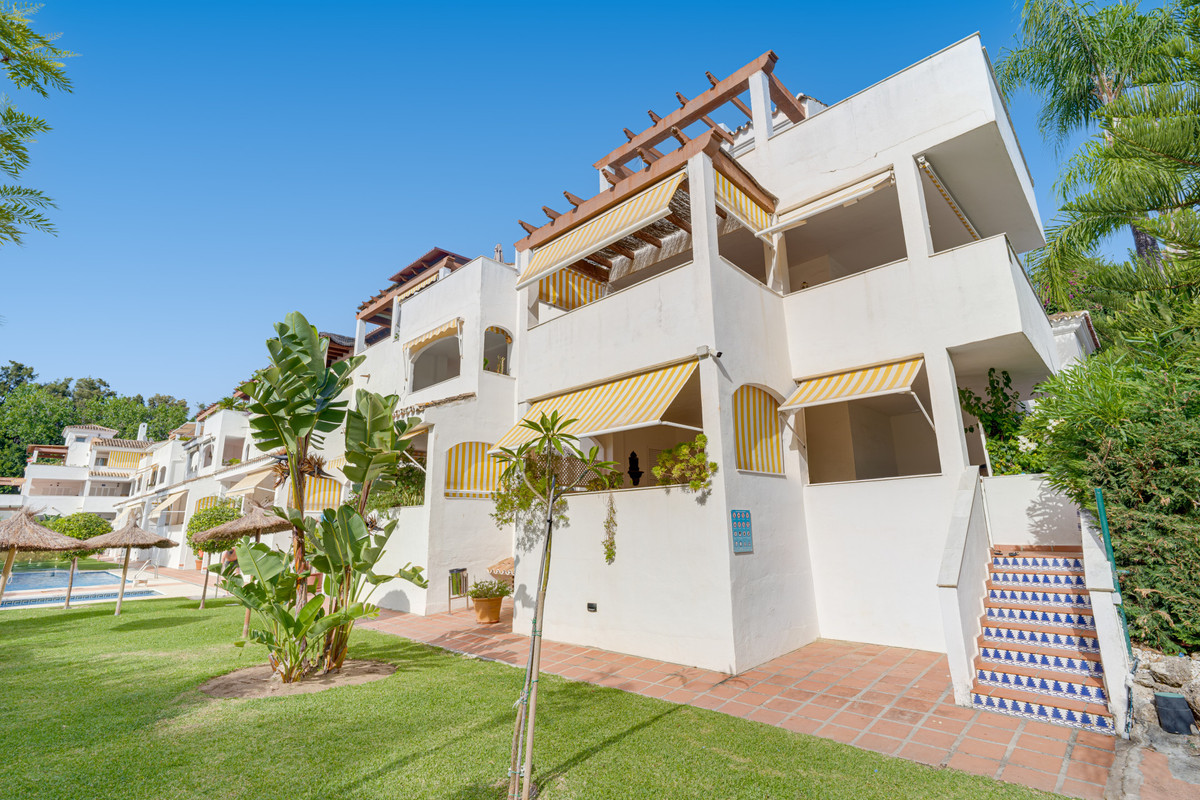 3 bedroom Apartments for sale in Elviria – R5441575 3 bedroom Apartments for sale in Elviria – R5441575