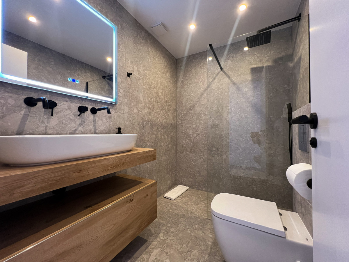 Apartamentos de 3 dormitorios en venta en Nueva Andalucía – R4970533 Apartamentos de 3 dormitorios en venta en Nueva Andalucía – R4970533