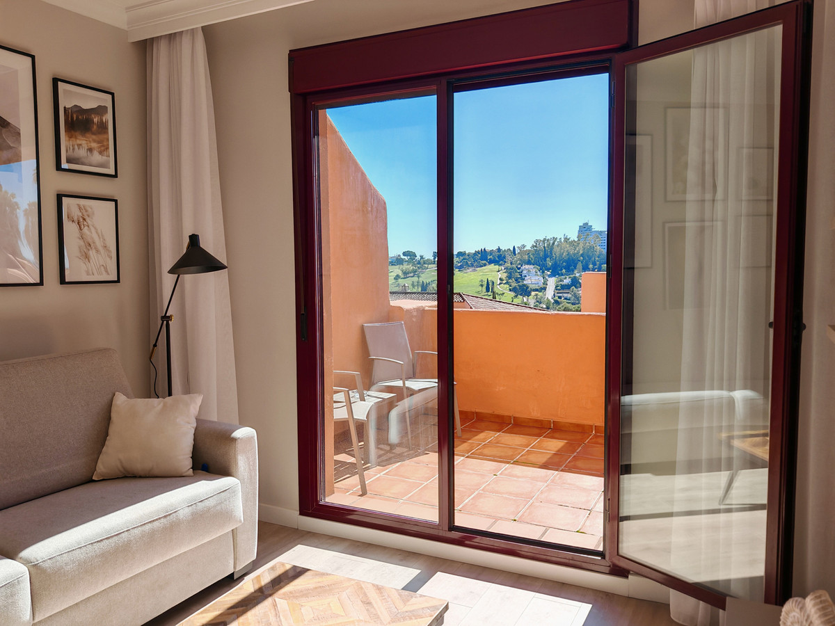 3 bedroom Penthouses for sale in Benahavís – R5004595 3 bedroom Penthouses for sale in Benahavís – R5004595
