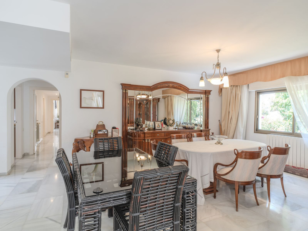 Apartamentos de 4 dormitorios en venta en Milla de Oro – R5438638 Apartamentos de 4 dormitorios en venta en Milla de Oro – R5438638