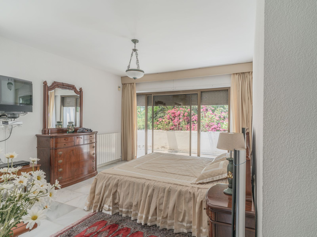 Apartamentos de 4 dormitorios en venta en Milla de Oro – R5438638 Apartamentos de 4 dormitorios en venta en Milla de Oro – R5438638