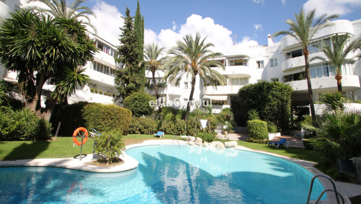Apartamentos de 3 dormitorios en venta en Milla de Oro – R4994149 Apartamentos de 3 dormitorios en venta en Milla de Oro – R4994149 en