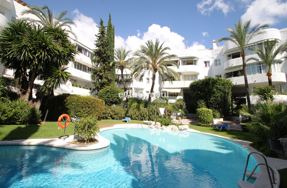 Apartamentos de 3 dormitorios en venta en Milla de Oro – R4994149 Apartamentos de 3 dormitorios en venta en Milla de Oro – R4994149