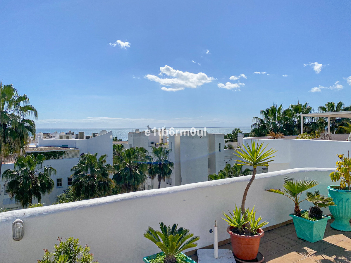 Apartamentos de 3 dormitorios en venta en Milla de Oro – R4994149 Apartamentos de 3 dormitorios en venta en Milla de Oro – R4994149