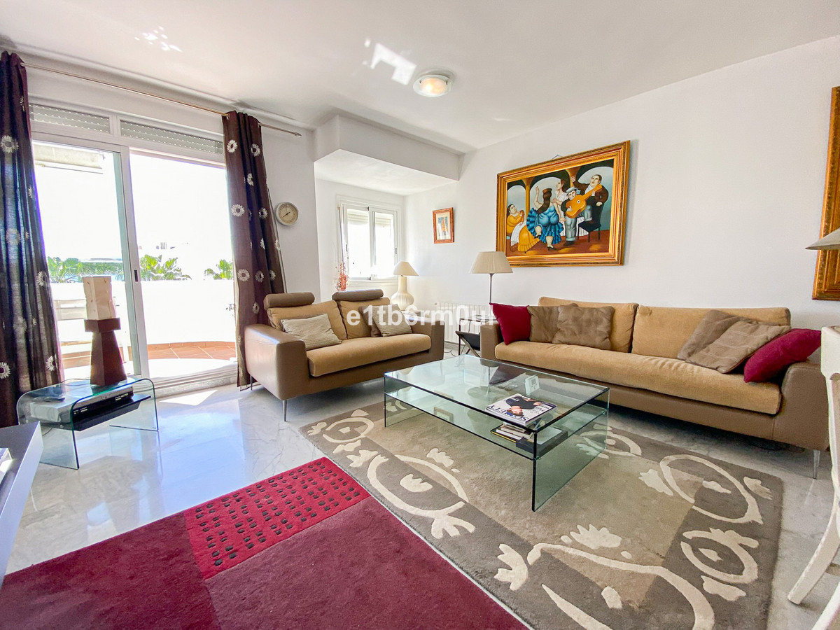 Apartamentos de 3 dormitorios en venta en Milla de Oro – R4994149 Apartamentos de 3 dormitorios en venta en Milla de Oro – R4994149