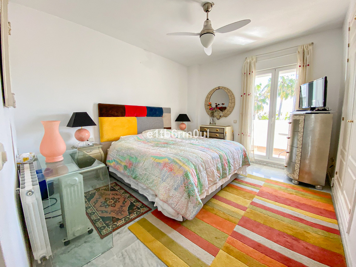 Apartamentos de 3 dormitorios en venta en Milla de Oro – R4994149 Apartamentos de 3 dormitorios en venta en Milla de Oro – R4994149