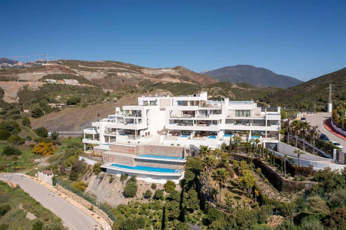 3 bedroom Apartments for sale in Nueva Andalucía – R5333335 3 bedroom Apartments for sale in Nueva Andalucía – R5333335