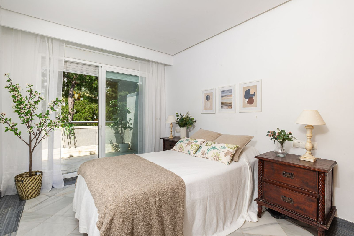 Apartamentos de 2 dormitorios en venta en Marbella – R5070340 Apartamentos de 2 dormitorios en venta en Marbella – R5070340
