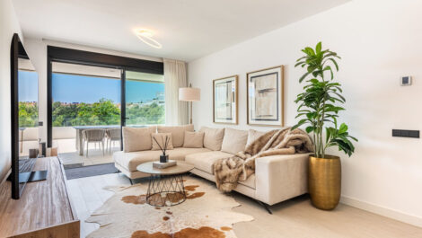Apartamentos de 2 dormitorios en venta en Altos de los Monteros – R5426848