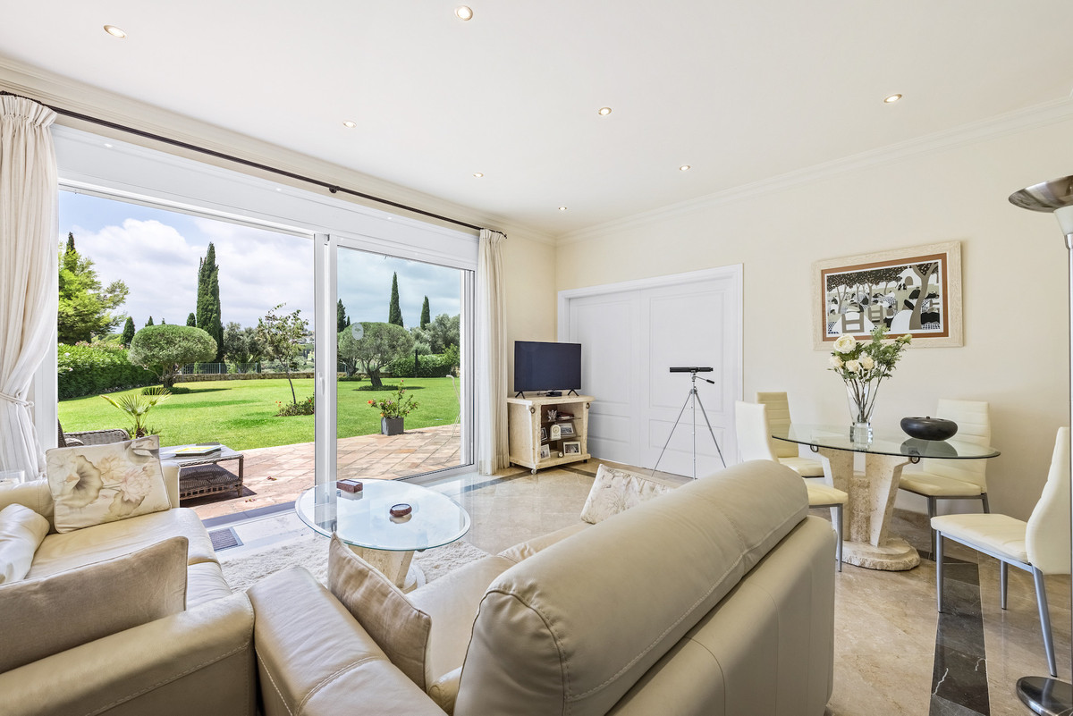 1 bedroom Apartments for sale in Los Flamingos – R5427445 1 bedroom Apartments for sale in Los Flamingos – R5427445