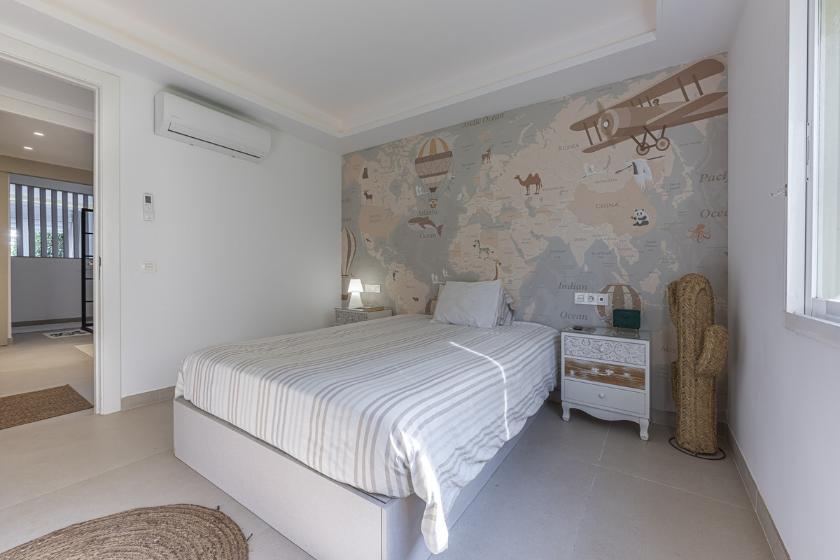 Apartamentos de 3 dormitorios en venta en Benahavís – R5426362 Apartamentos de 3 dormitorios en venta en Benahavís – R5426362