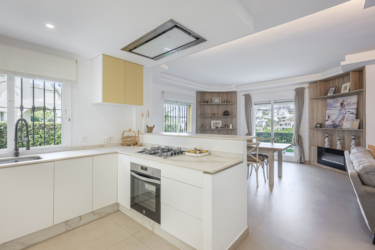 Apartamentos de 3 dormitorios en venta en Benahavís – R5426362 Apartamentos de 3 dormitorios en venta en Benahavís – R5426362