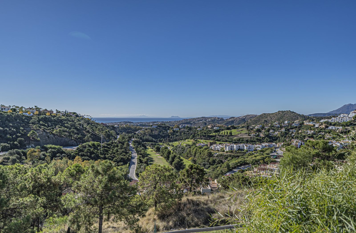 Apartamentos de 2 dormitorios en venta en Benahavís – R5236168 Apartamentos de 2 dormitorios en venta en Benahavís – R5236168