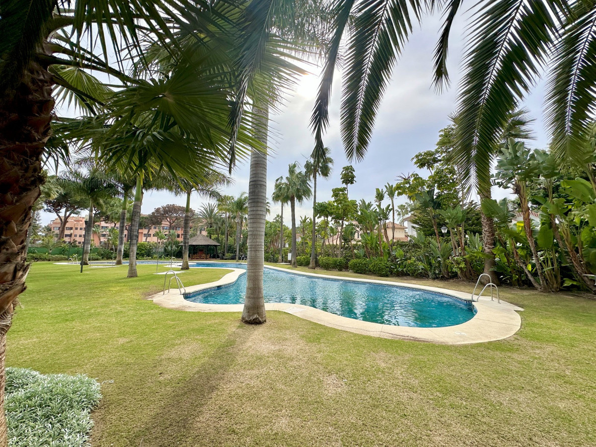 2 bedroom Apartments for sale in Puerto Banús – R5357068 2 bedroom Apartments for sale in Puerto Banús – R5357068