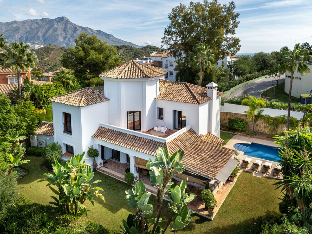 Villas de 4 dormitorios en venta en La Quinta – R4918171 Villas de 4 dormitorios en venta en La Quinta – R4918171