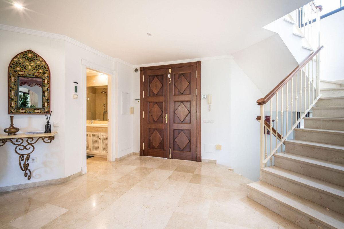 Villas de 4 dormitorios en venta en La Quinta – R4918171 Villas de 4 dormitorios en venta en La Quinta – R4918171