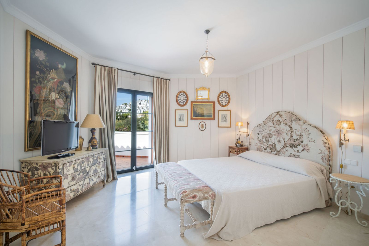 Villas de 4 dormitorios en venta en La Quinta – R4918171 Villas de 4 dormitorios en venta en La Quinta – R4918171