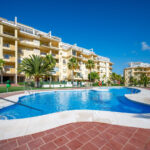 3 bedroom Apartments for sale in La Cala de Mijas – R5412166