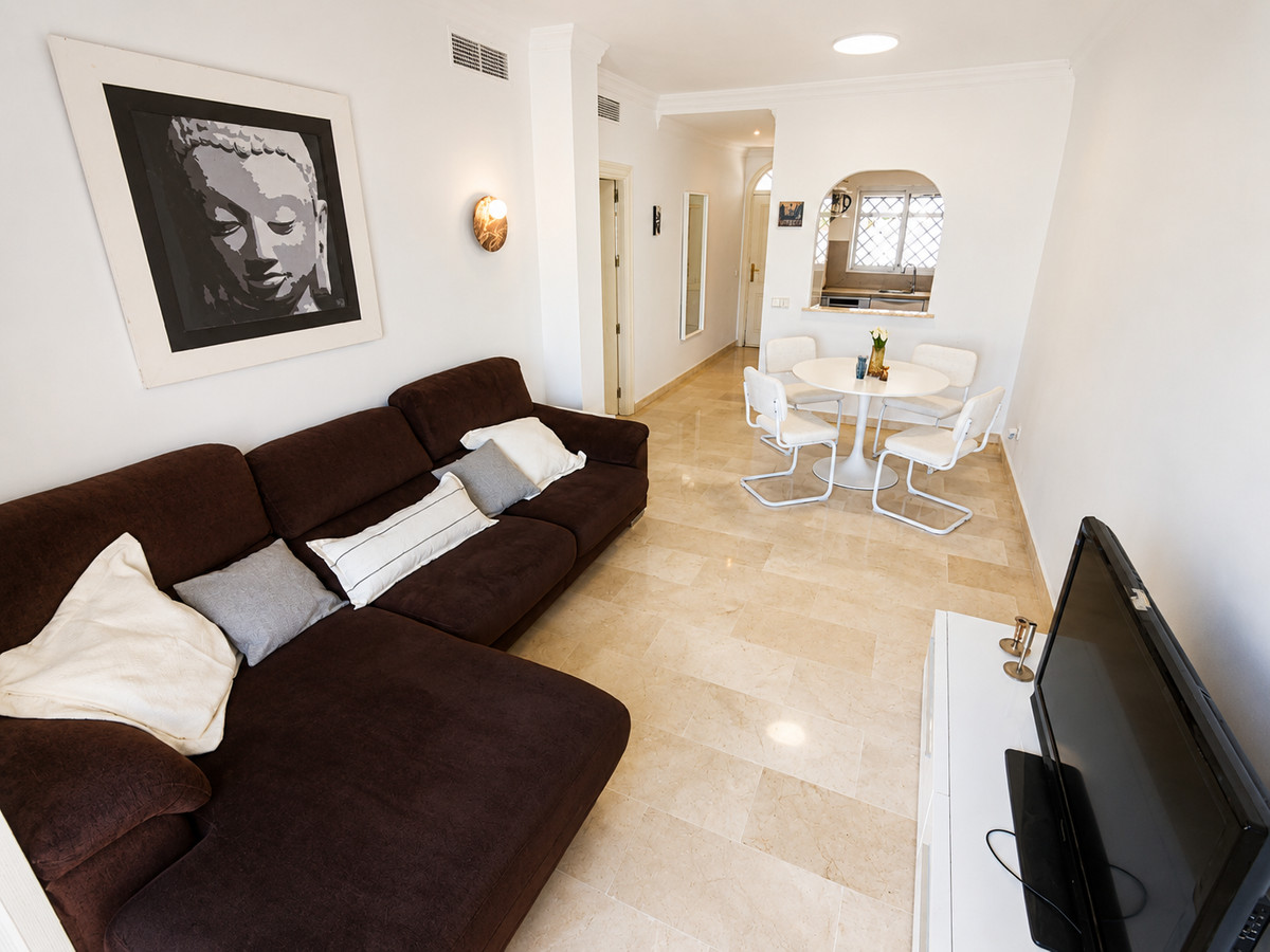 2 bedroom Penthouses for sale in Nueva Andalucía – R5441809 2 bedroom Penthouses for sale in Nueva Andalucía – R5441809