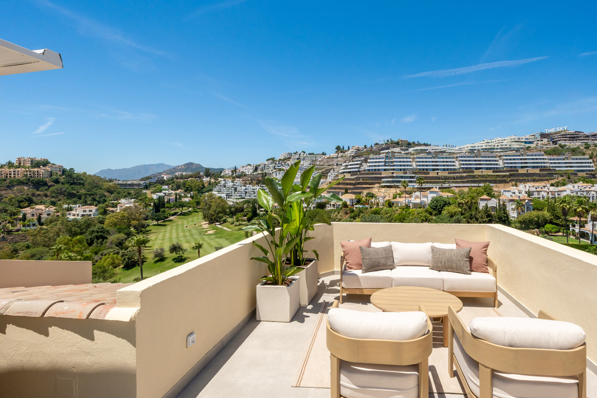 Apartamentos de 3 dormitorios en venta en Benahavís – R5400577 Apartamentos de 3 dormitorios en venta en Benahavís – R5400577