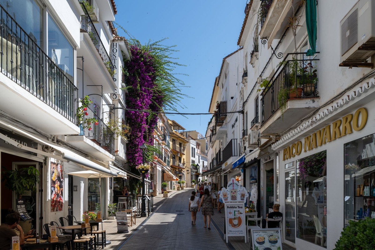 3 bedroom Apartments for sale in Marbella – R5104000 3 bedroom Apartments for sale in Marbella – R5104000