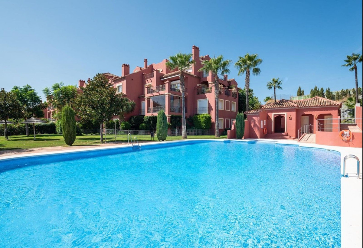 3 bedroom Penthouses for sale in Monte Halcones – R5430502 3 bedroom Penthouses for sale in Monte Halcones – R5430502
