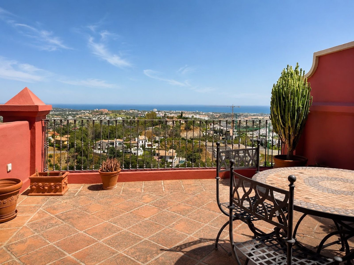 3 bedroom Penthouses for sale in Monte Halcones – R5430502 3 bedroom Penthouses for sale in Monte Halcones – R5430502