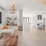 6 bedroom Villas for sale in Marbella – R5444929 6 bedroom Villas for sale in Marbella – R5444929