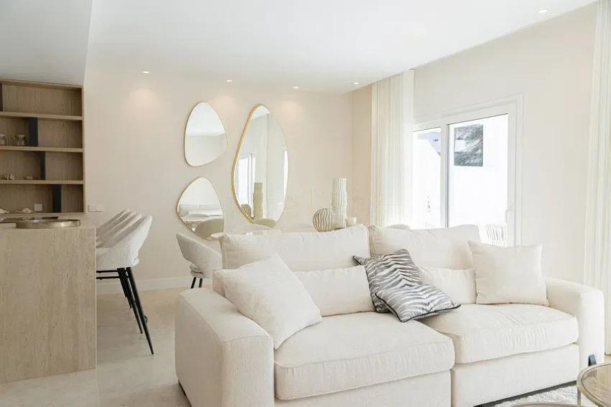 4 bedroom Apartments for sale in Nueva Andalucía – R5250160 4 bedroom Apartments for sale in Nueva Andalucía – R5250160