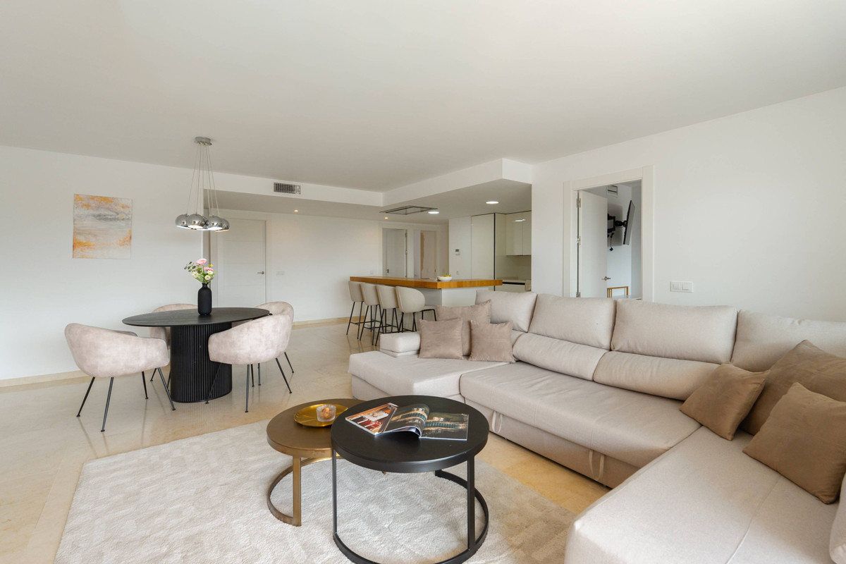 4 bedroom Apartments for sale in Nueva Andalucía – R5383246 4 bedroom Apartments for sale in Nueva Andalucía – R5383246
