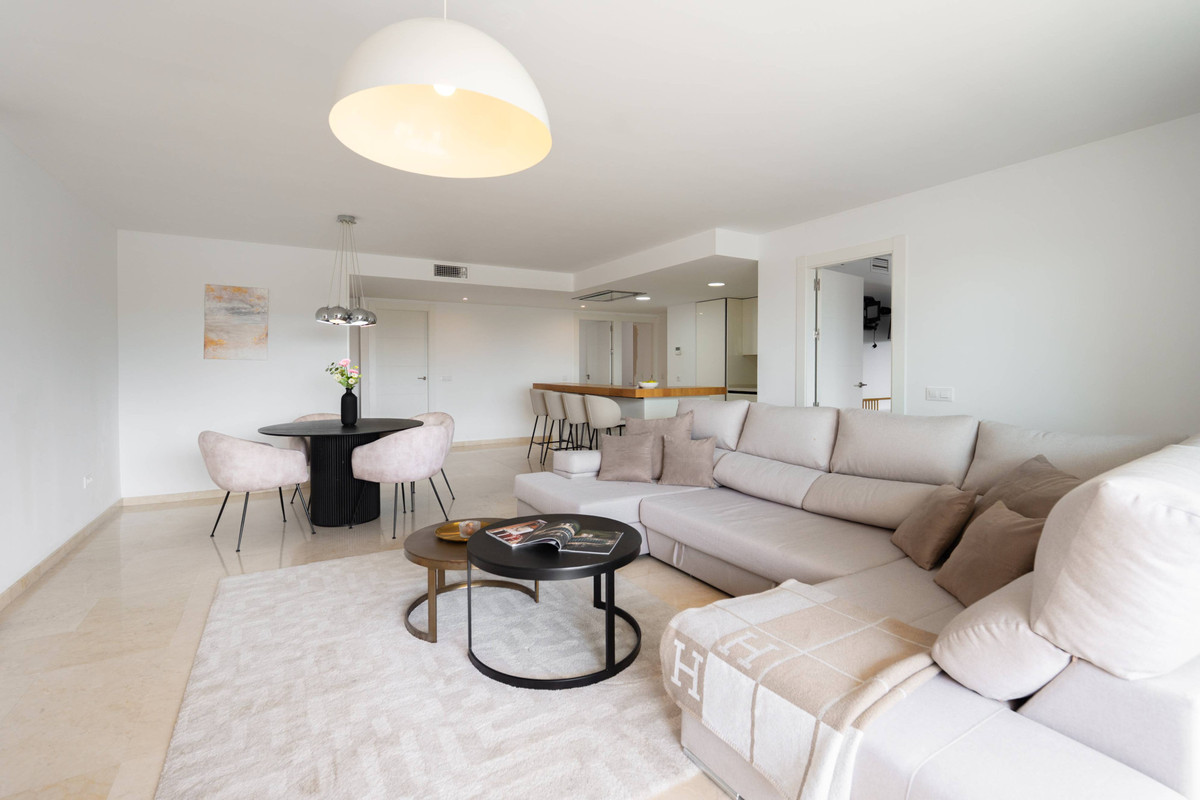 4 bedroom Apartments for sale in Nueva Andalucía – R5383246 4 bedroom Apartments for sale in Nueva Andalucía – R5383246