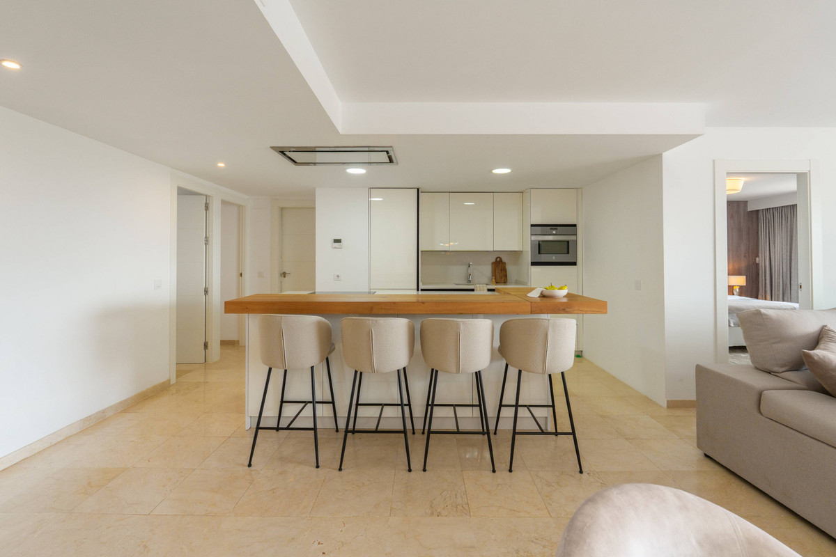 4 bedroom Apartments for sale in Nueva Andalucía – R5383246 4 bedroom Apartments for sale in Nueva Andalucía – R5383246