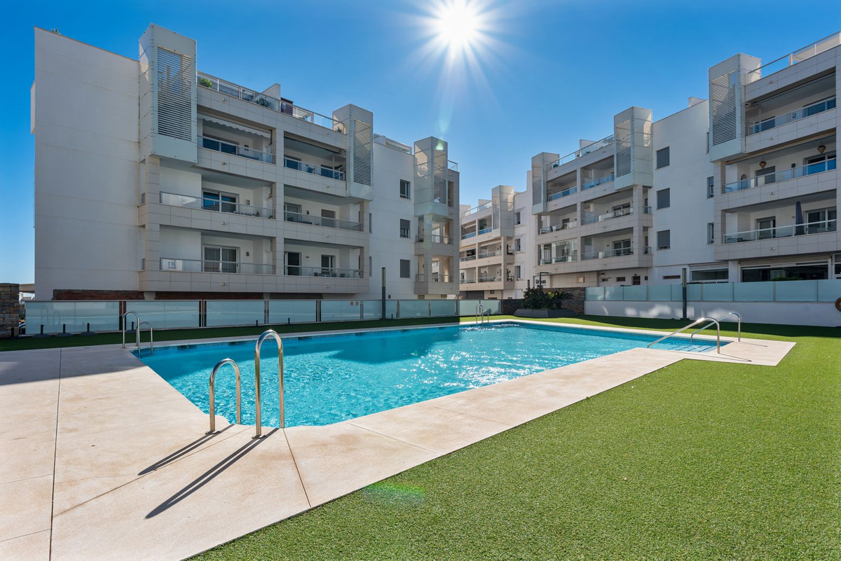 Apartamentos de 3 dormitorios en venta en San Pedro de Alcántara – R5302882 Apartamentos de 3 dormitorios en venta en San Pedro de Alcántara – R5302882