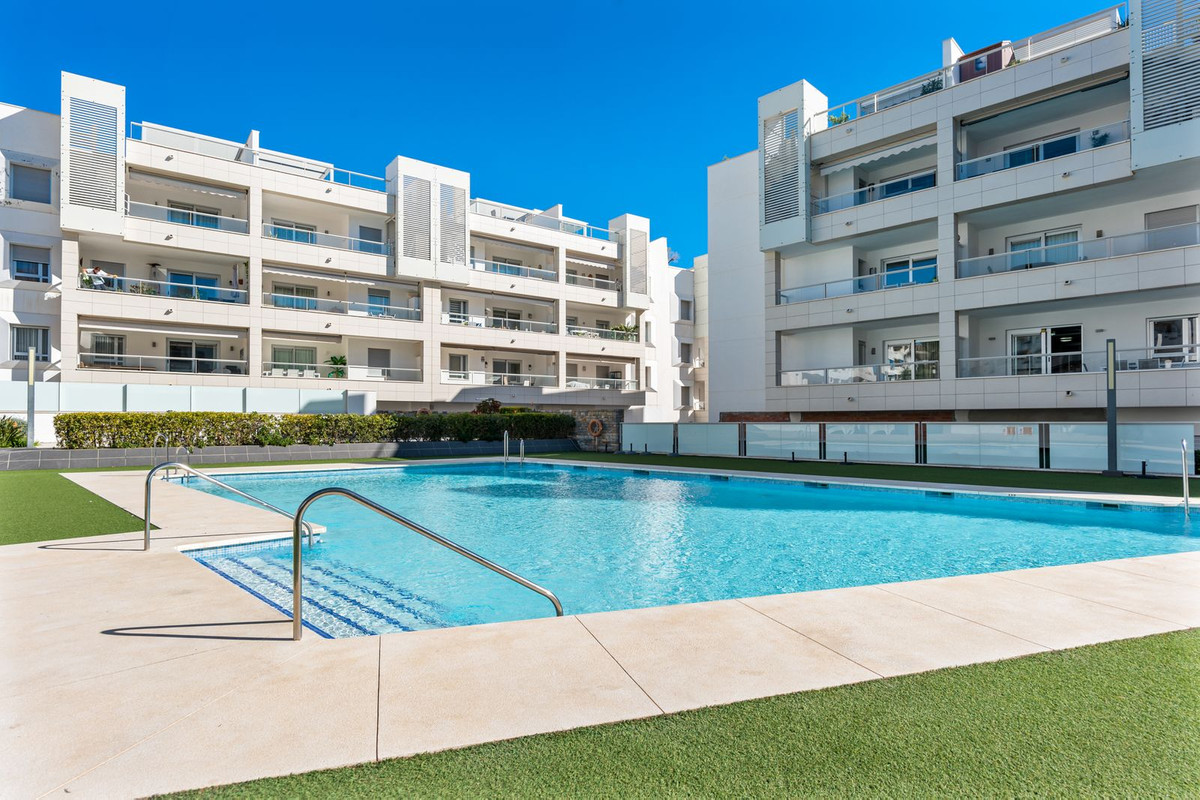 Apartamentos de 3 dormitorios en venta en San Pedro de Alcántara – R5302882 Apartamentos de 3 dormitorios en venta en San Pedro de Alcántara – R5302882