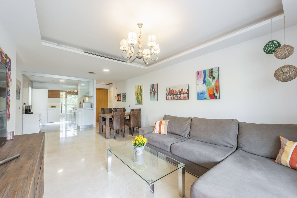 Apartamentos de 3 dormitorios en venta en San Pedro de Alcántara – R5302882 Apartamentos de 3 dormitorios en venta en San Pedro de Alcántara – R5302882