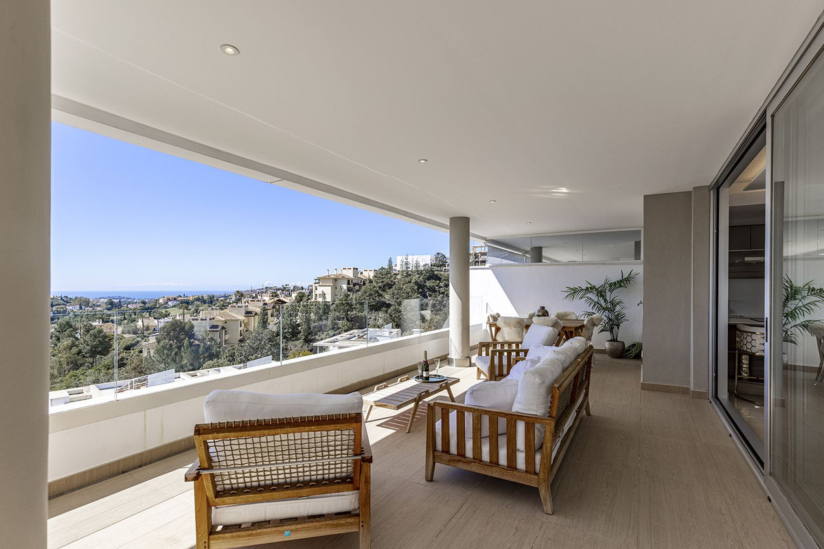 Apartamentos de 3 dormitorios en venta en Benahavís – R5356144 Apartamentos de 3 dormitorios en venta en Benahavís – R5356144