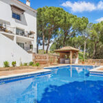 4 bedroom Apartments for sale in Nueva Andalucía – R5010862 4 bedroom Apartments for sale in Nueva Andalucía – R5010862