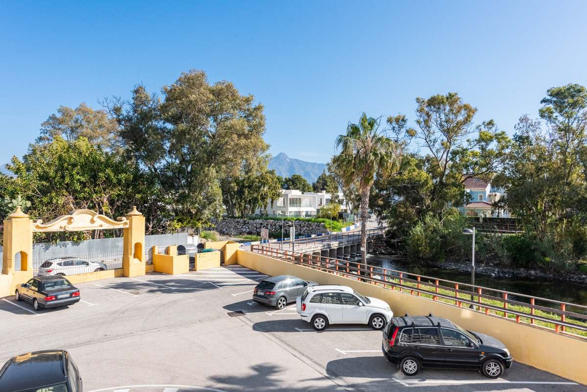 Apartamentos de 2 dormitorios en venta en San Pedro de Alcántara – R5341693 Apartamentos de 2 dormitorios en venta en San Pedro de Alcántara – R5341693