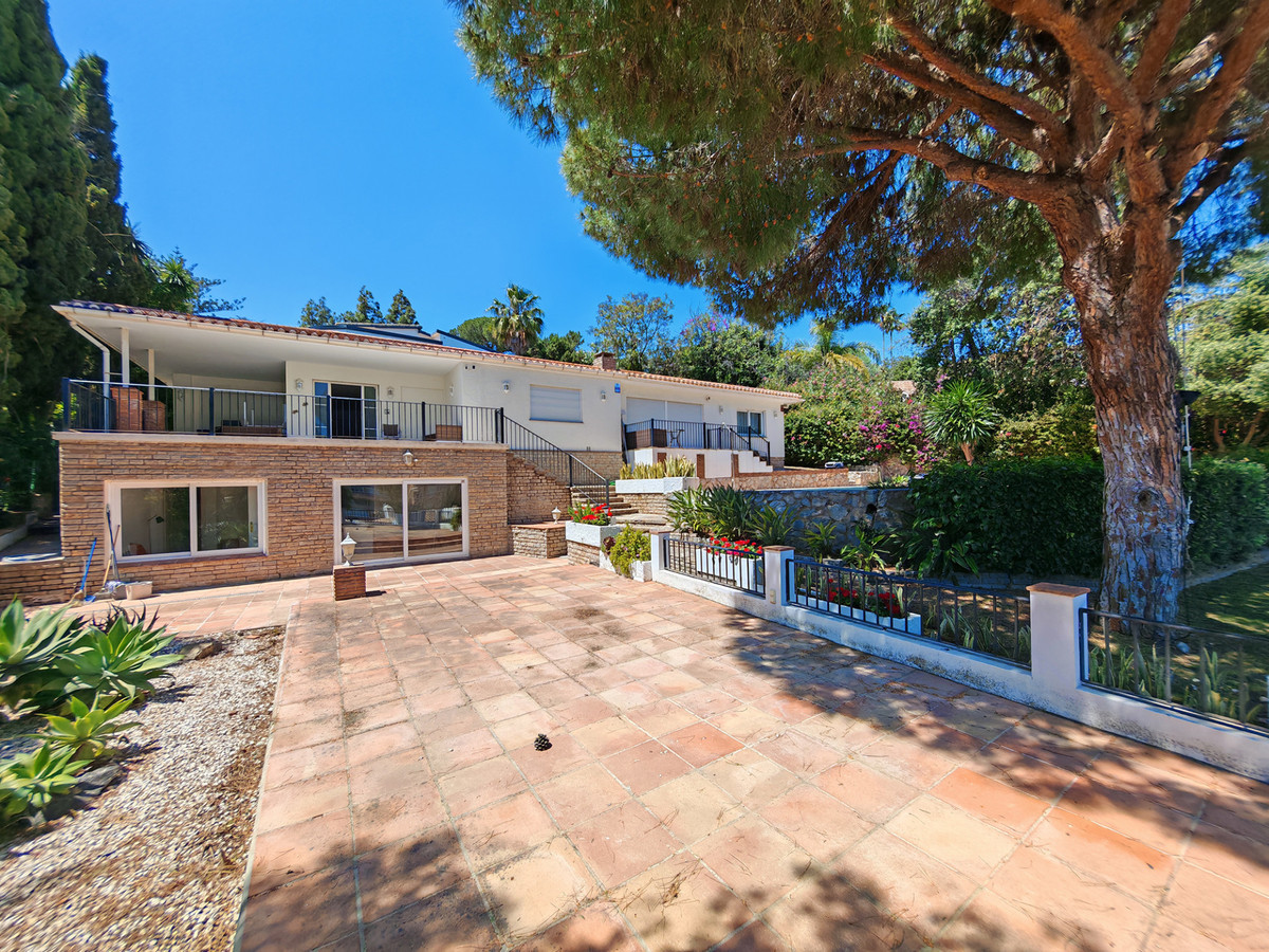Villas de 5 dormitorios en venta en Marbesa – R5392294 Villas de 5 dormitorios en venta en Marbesa – R5392294