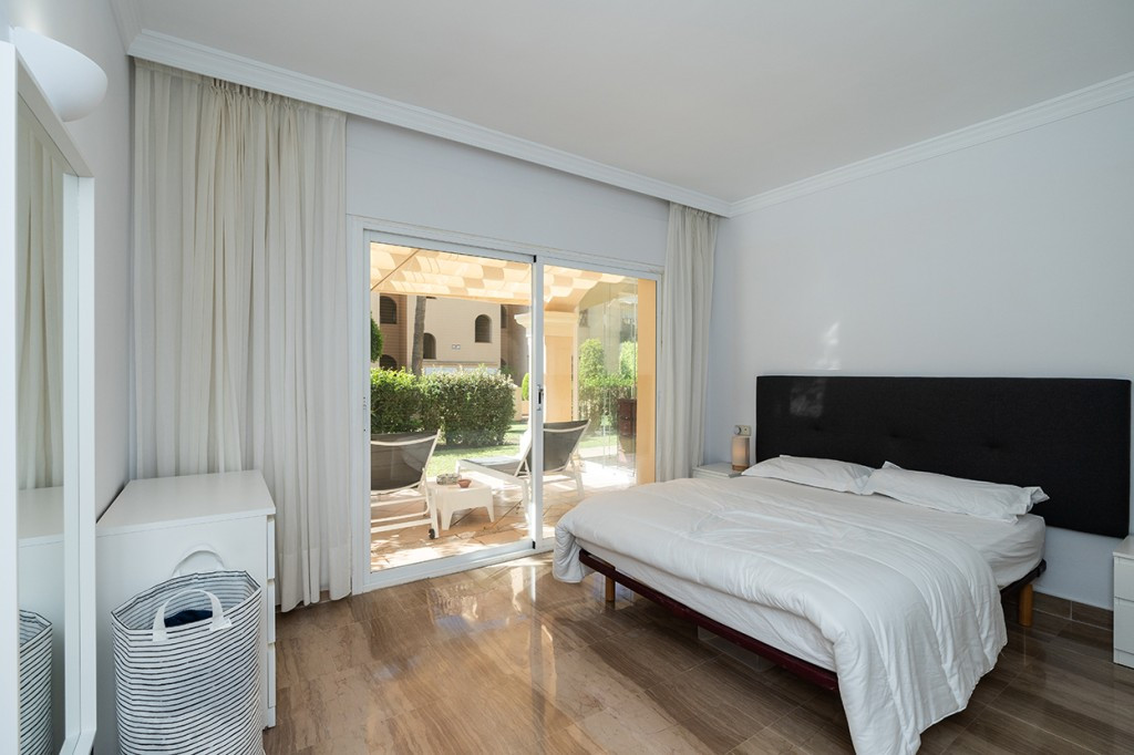 Apartamentos de 3 dormitorios en venta en Elviria – R4887376 Apartamentos de 3 dormitorios en venta en Elviria – R4887376
