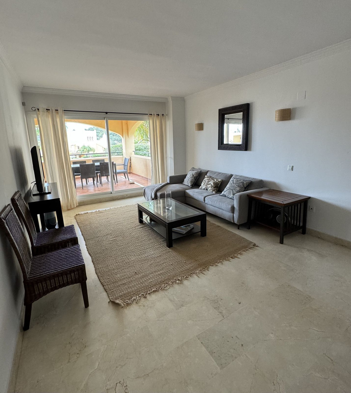Apartamentos de 3 dormitorios en venta en Elviria – R4937086 Apartamentos de 3 dormitorios en venta en Elviria – R4937086
