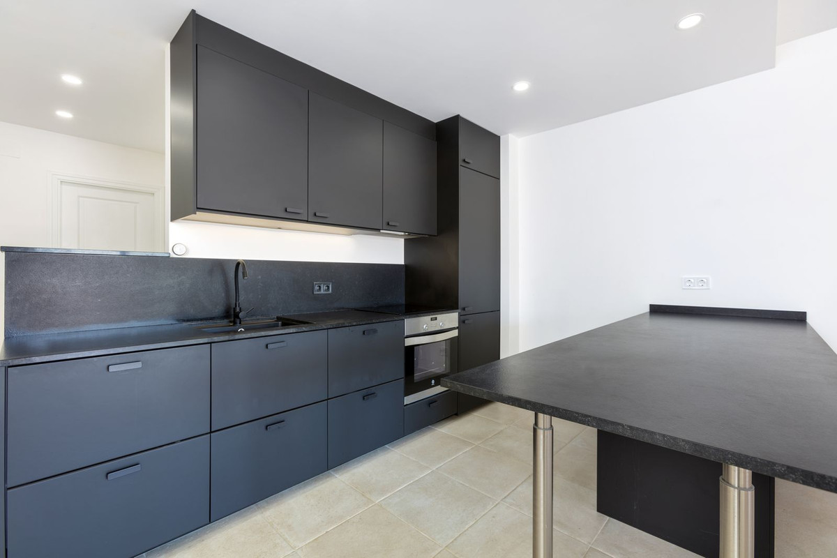 Apartamentos de 3 dormitorios en venta en Nueva Andalucía – R5344102 Apartamentos de 3 dormitorios en venta en Nueva Andalucía – R5344102