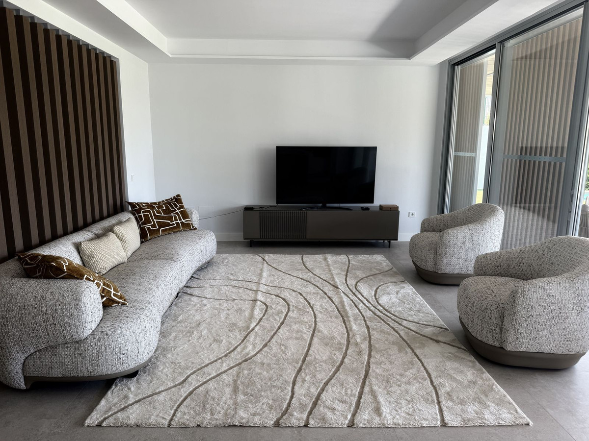Apartamentos de 4 dormitorios en venta en Marbella – R5250190 Apartamentos de 4 dormitorios en venta en Marbella – R5250190