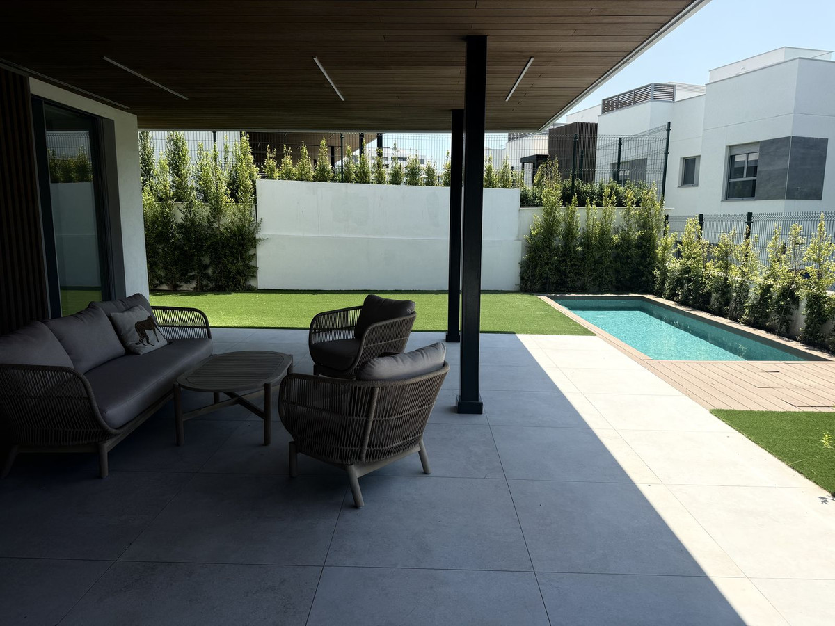 Apartamentos de 4 dormitorios en venta en Marbella – R5250190 Apartamentos de 4 dormitorios en venta en Marbella – R5250190