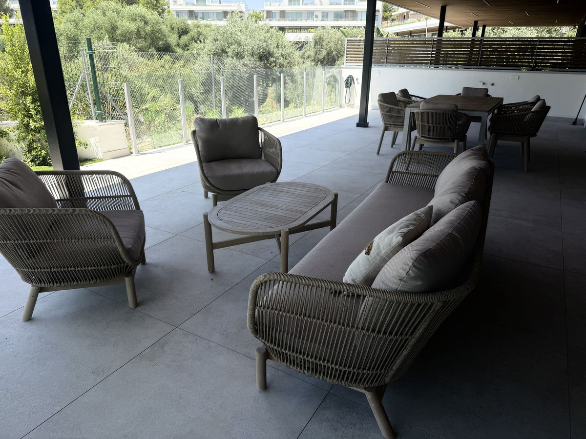 Apartamentos de 4 dormitorios en venta en Marbella – R5250190 Apartamentos de 4 dormitorios en venta en Marbella – R5250190