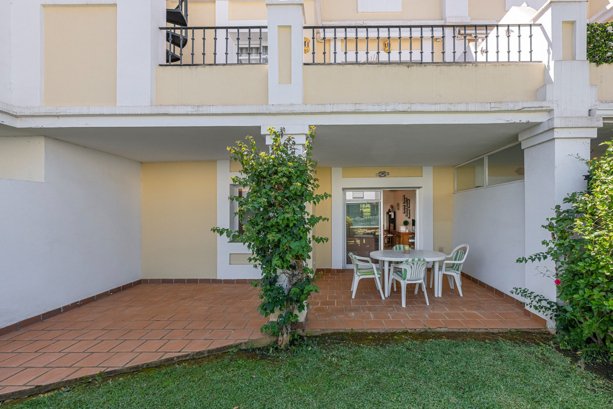 Apartamentos de 2 dormitorios en venta en Nueva Andalucía – R5155369 Apartamentos de 2 dormitorios en venta en Nueva Andalucía – R5155369