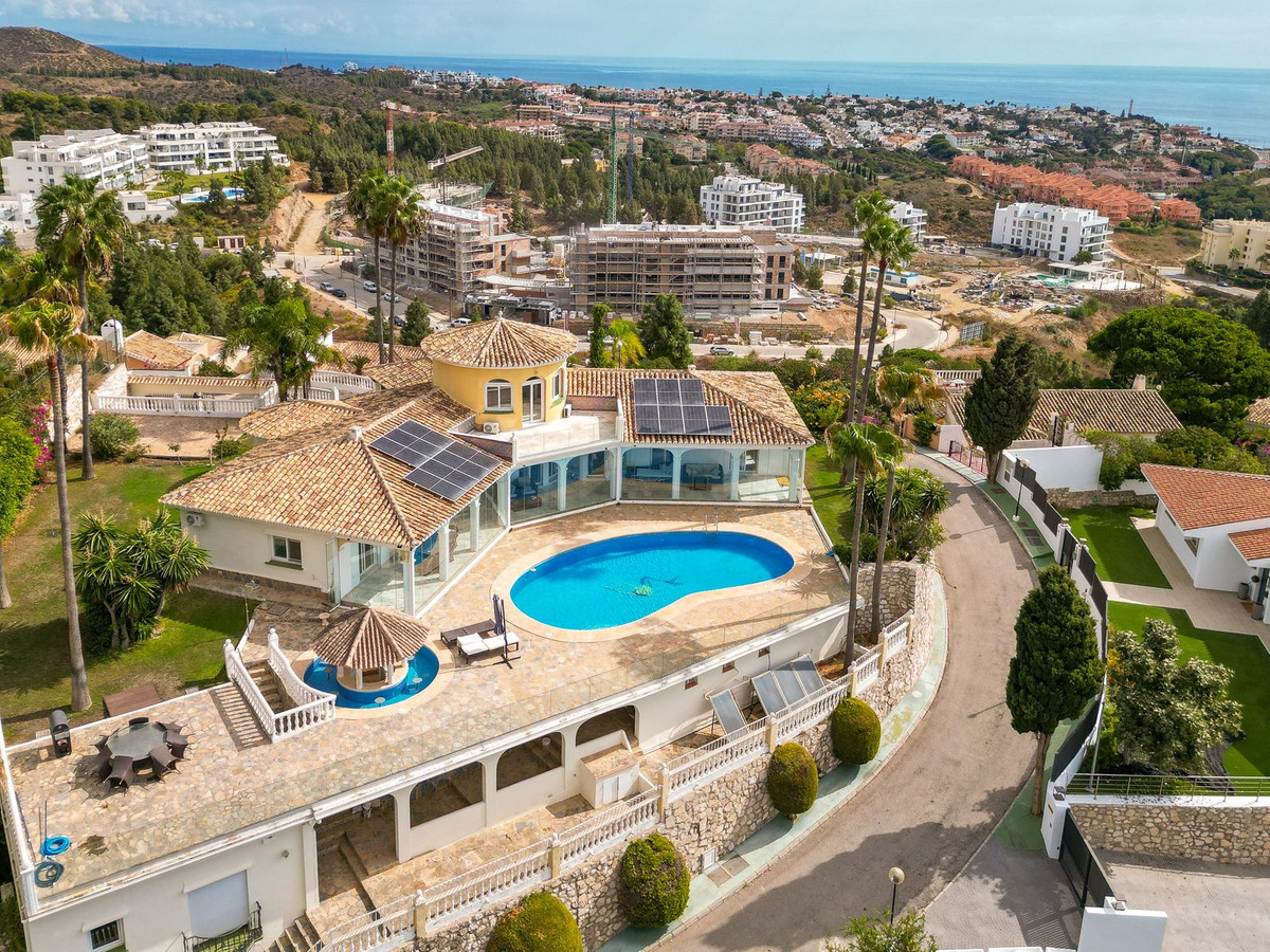 Villas de 5 dormitorios en venta en Mijas – R5189068 Villas de 5 dormitorios en venta en Mijas – R5189068